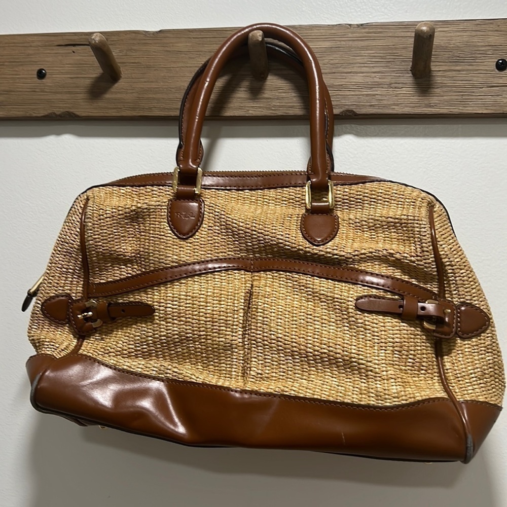 𝅺lauren Ralph Lauren Basket Weave Leather Purse Gold Accents Duffel